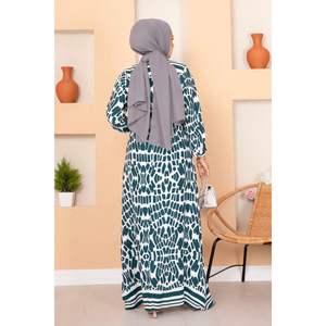 Robe Hijab Modeste en Viscose à Motif Zèbre Couleur Pétrole avec Design Unique - Product Image 2