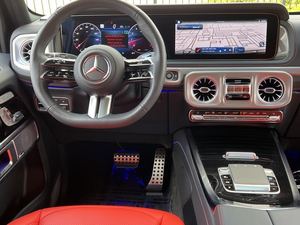 SUV LUXURY 2025 G-CLASS G-550 4MATIC EN VENTA - Product Image 4