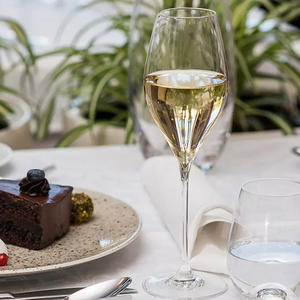 แก้วไวน์ทรงคลาสสิกแบบยุโรปสำหรับร้านอาหาร แก้วไวน์บอร์โดซ์ แก้วดื่มไวน์ แก้วคริสตัลสำหรับเบอร์เบิน วิสกี้ ไวน์ สำหรับบาร์และงานแต่งงาน - Product Image 3