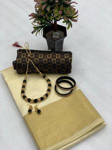 Tusser Silk y Bavanchi Border Jacquard Blusa con joyería Sari Set Ropa de fiesta formal para mujer - Product Image 4