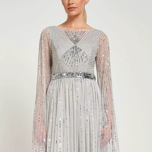 ชุดราตรี ชุดหรูหรา ชุดยาวกรอมพื้น ประดับเลื่อม งานฝีมือ 100% ปักมือ ชุดสีขาว ประดับเลื่อมสีเงินโดว์ - Product Image 1