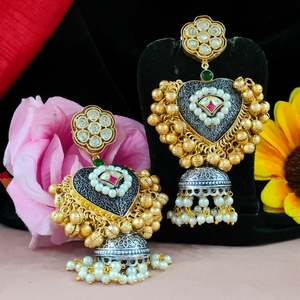 Apala (or antique) boucles d'oreilles pendantes légères perles polonaises et suspendues vêtements confortables pour toutes les occasions accessoire de mode - Product Image 2