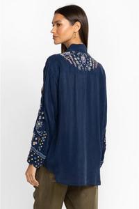 Blouse personnalisée Salwar Kameez pour filles, grande taille, en lin et coton, avec broderie ukrainienne et manches longues lanternes, en nylon, coton et rayonne - Product Image 5