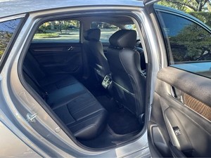 ฮอนด้า แอคคอร์ด EX ปี 2021 สุดหรู พร้อมเกียร์อัตโนมัติ เบาะหนัง - Product Image 2