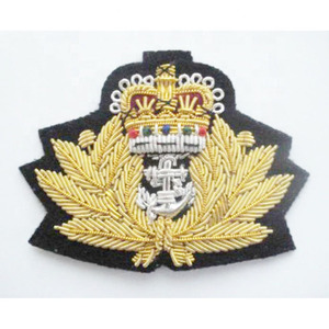 Insignes de broderie Écussons brodés avec logo personnalisé avec attache épingle de sécurité Insignes uniformes OEM/ODM - Product Image 4