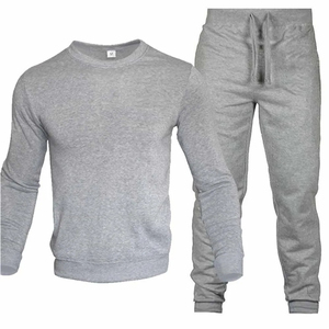 Ensemble de survêtement unisexe en molleton à capuche, avec cordon de serrage, respirant, écologique, coupe classique, design uni/imprimé - Product Image 4