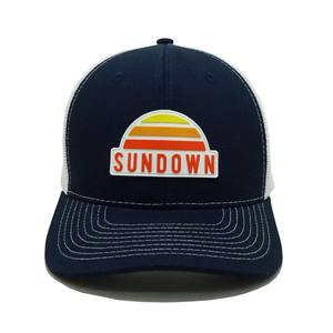 Gorra de camionero transpirable de verano Gorra de malla de moda unisex con logotipo personalizado Ajuste ajustable Gorras suaves ligeras Vietnam OEM - Product Image 1