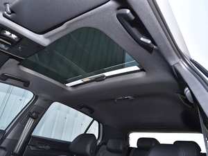 Véhicule d'occasion 1.5T Turbo, traction avant, conduite à gauche, couleur blanche, pneus R16, état propre - Product Image 5