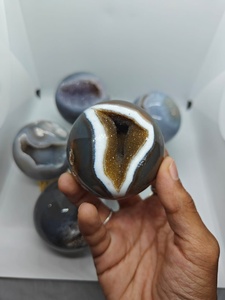 Sphère d'agate druzy naturelle polie, boule de cristal étincelante, pierre précieuse de quartz, décoration de guérison, méditation, Feng Shui, objet de collection - Product Image 2