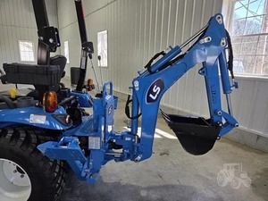 Nouveau tracteur compact LS modèle MT225S-HT 24HP 4x4 adapté à de multiples industries et usages - Product Image 6