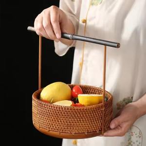 Cesta de Ratán Moderna con Diseño de Libélula de Bambú Hecha a Mano, Elegancia Natural, Asa Morada de Dibujos Animados, Almacenamiento Ecológico para Frutas y Té - Product Image 5