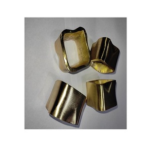 Porte-serviettes de luxe plaqué or, forme carrée écologique, anneaux de serviette bon marché, anneau de serviette en métal pour la maison et l'hôtel, offre spéciale - Product Image 2