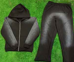 Conjunto de chándal personalizado de alta calidad unisex con logotipo personalizado y conjunto de joggers de diseño único - Product Image 1