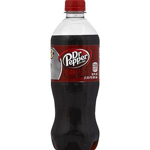 Dr Pepper Zero Cherry Soda, boisson gazeuse fruitée, faible en gras, en vrac, en bouteilles, en boîtes, lait, crème, café, chocolat, yaourt, thé, miel - Product Image 1