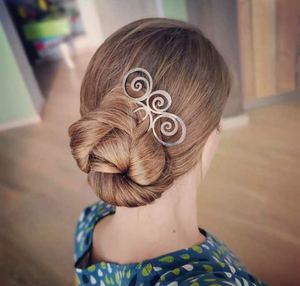 Bâton de cheveux en corne naturelle fait à la main pour femmes outils élégants pour la décoration des cheveux pinces à cheveux pour dames - Product Image 1