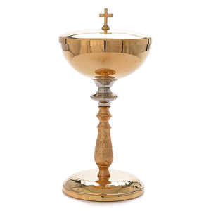 Ciborio de latón plateado de diseño clásico moderno con vástago decorado, recipiente religioso pulido para uso en la iglesia, venta al por mayor disponible - Product Image 1