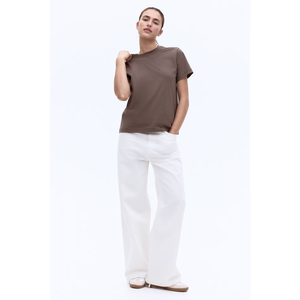 เสื้อยืดแขนครึ่งแขนสำหรับผู้หญิงแฟชั่นโอเวอร์ไซส์ทรงหลวมพอดีตัวทันสมัยเสื้อยืดเปล่า OEM/ODM ขายส่งจากบังคลาเทศ - Product Image 3