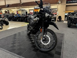 SPEEDER PREMIUM KLR650S Adventure Motorcycle Black Dual Sport Bike with Windshield and Side <b>Cases</b> - Product Image 5