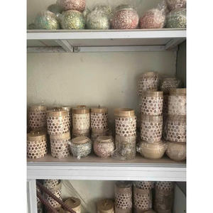 Boîte de rangement en bambou à motif de pois faits à la main avec incrustation de nacre, petit pot décoratif pour bonbons et bijoux, 8 cm - 10 cm - Product Image 3