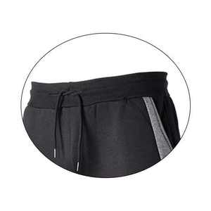 Conjunto de Sudadera con Capucha Corta y Pantalones Deportivos Holgados con Logotipo Personalizado, Fabricante de Ropa Deportiva Masculina - Product Image 5