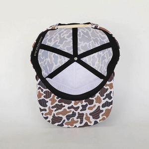 Gorra de Golf Deportiva de 5 Paneles con Logotipo de Camuflaje de Pato Impreso Digitalmente, Estilo Clásico, con Visera Plana, Sin Estructura y Cierre a Presión - Product Image 6