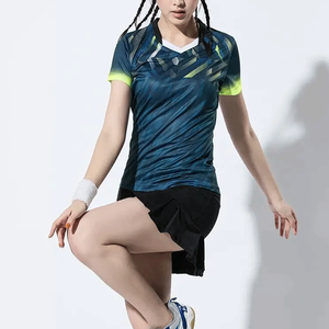 Conjunto de uniforme de bádminton transpirable personalizado 2024, ropa deportiva de bajo precio con nombre de equipo de tenis, pantalones cortos de estilo deportivo por sublimación - Product Image 4