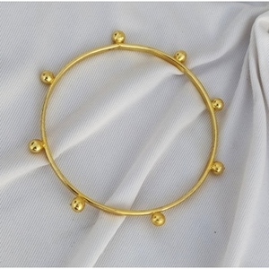 Bracelets classiques en laiton plaqué or faits à la main - Product Image 3