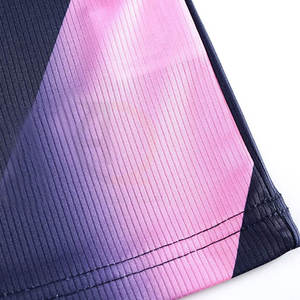 Vêtements de football de couleur unie de qualité supérieure nouveau style design uniforme dernière version en vente - Product Image 3