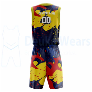 Uniforme de basketball personnalisable à faible MOQ, imprimé par transfert thermique, 100% polyester, été, séchage rapide, respirant, col en V, vêtements d'entraînement - Product Image 3