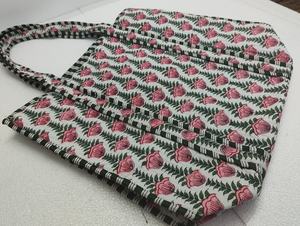 Sacs fourre-tout en coton matelassés Kantha faits à la main, couleur unie, ouverts, été automne, sacs de courses réutilisables, vente en gros, exportation, approvisionnement en vrac - Product Image 4