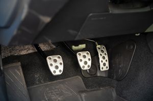 Certificado limpio y bastante usado 2023 Toyo-ta GR86 Premium - Product Image 6