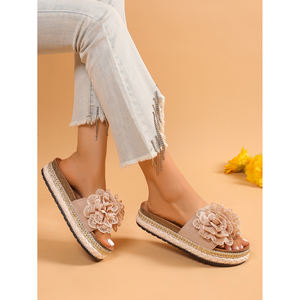 Women's Bohemian Floral Sports for <b>Slippers</b> with Platform Design for <b>Home</b> and Outdoor Use During Holidays - Product Image 4