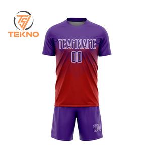 Venta al por mayor nuevo modelo último estilo entrenamiento ropa deportiva sublimación camisetas de fútbol Unisex hombres jóvenes uniforme de fútbol bajo precio OEM - Product Image 2