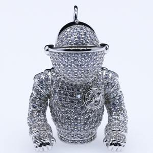 Mejor Oferta, Colgante de Astronauta con Incrustaciones de Moissanita VVS, Chapado en Oro sobre Plata 925, Joyería Personalizada de Fabricante - Product Image 1