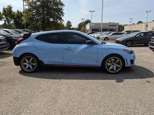 Offre Spéciale : Hyundai Veloster N FWD d'occasion en excellent état – Prêt à être expédié - Product Image 3