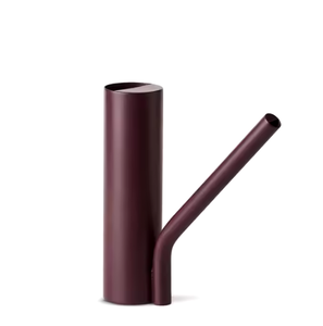 Regadera de metal resistente a la intemperie, diseñada para realizar frecuentes tareas de riego que proporcionan una hidratación uniforme a todas las plantas. - Product Image 2