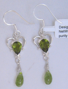 Shah Gems Women's Natural Peridot 925 Sterling <b>Silver</b> Drop and Chandelier <b>Earrings</b> <b>Heart</b>-shaped with Freshwater Pearl - Product Image 2
