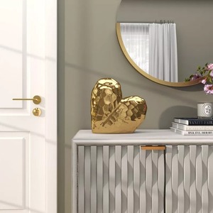 โต๊ะหัวใจแบบทุบโลหะชุบโลหะด้วยไฟฟ้าสัญลักษณ์ความรักเฟอร์นิเจอร์ตกแต่งบ้านบ้านตกแต่งด้วยค้อนคุณภาพดีที่สุด - Product Image 4