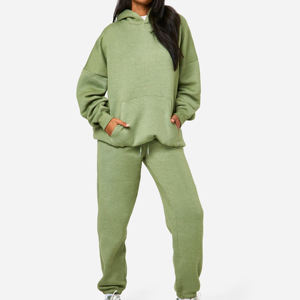 Chándales de invierno personalizados de alta calidad para mujer, conjuntos de ropa deportiva transpirables duraderos, venta al por mayor, patrón sólido personalizado OEM - Product Image 3