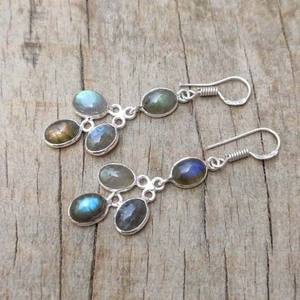 Boucles d'oreilles pendantes en labradorite fantaisie, argent sterling plaqué or, sertie de pierres, cadeau de mariage ou d'anniversaire, bijoux - Product Image 1