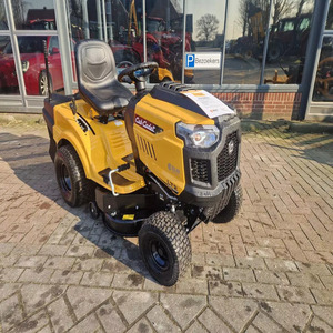 เครื่องตัดหญ้ารุ่น Cub Cadet XT1 LT2 NR92 Enduro Series สำหรับงานหนัก ออกแบบมาด้วยเครื่องยนต์ 22 แรงม้า พร้อมแท่นตัดกว้างและโครงสร้างแข็งแรงสำหรับการใช้งานระยะยาว - Product Image 1