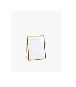 Elegant vintage style metal <b>photo</b> <b>frame</b> designed for enhancing interior spaces <b>with</b> timeless artistic decorative appeal - Product Image 1