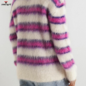 Custom Design High Quality Anti-Wrinkle Knitted Crew Neck Men Winter <b>Sweater</b> with Front Logo Factory Price for Sale - Product Image 3