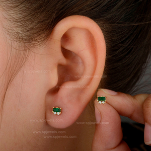 Boucles d'oreilles en or jaune massif 18k, diamant saphir vert, bijoux faits à la main - Product Image 3