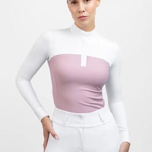 Chemise de concours pour femmes en tissu doux de haute qualité, conçue pour une longue durée de vie, offrant confort et un aspect élégant. - Product Image 1