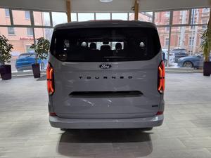 Nouveau/occasion 2026 FO RD TOUR NEO DIESEL Transmission automatique Gris Fourgonnette 125KW-170HP - Product Image 6