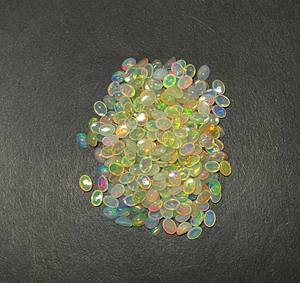 Cabochon ovale multi-feu en opale éthiopienne naturelle certifiée IGI 22 pièces 5*7MM 10 CT Lot de pierres précieuses en vrac pour bijoux - Product Image 6