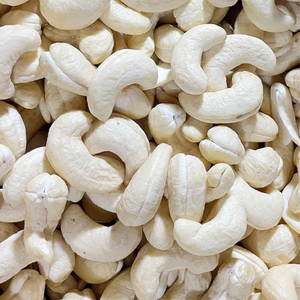 Meilleur taux Santigo Viet Nam Cashew Proken LP, LWP Noix de cajou du Vietnam en gros exportées vers l'Asie, l'UE, le Moyen-Orient - Product Image 1