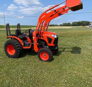 OFRECEMOS MAQUINARIA AGRÍCOLA DE TRACTOR AGRICOLA KUBOTA LX2610 4WD NUEVA USADA DE ALTA CALIDAD LISTO para EXPORTACIONES AHORA - Product Image 3