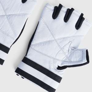 Guantes de Cuero Grip Force Duo Color Negro-Blanco Producto de Calidad Premium - Product Image 4